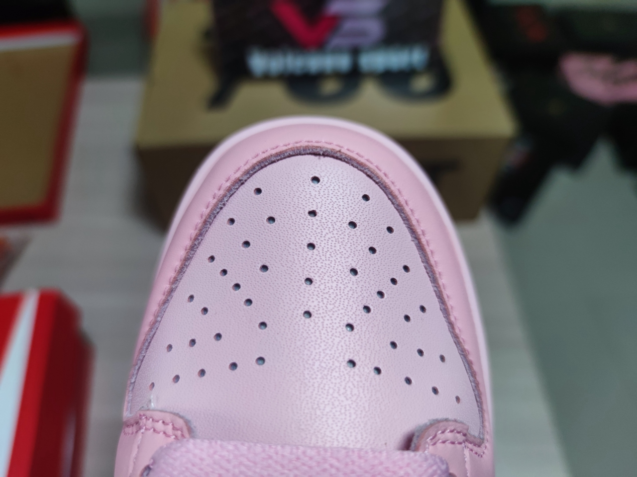 Dunk Low Triple Pink DH9756 600