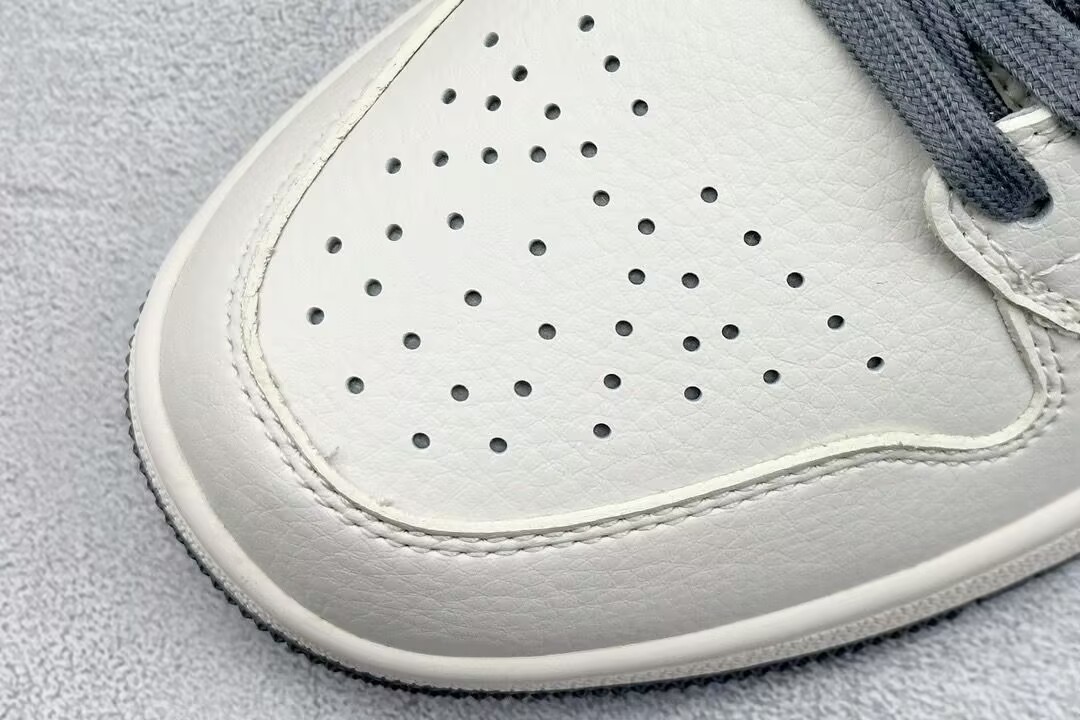 Louis vuitton x Air Jordan 1 Low wg8850-010