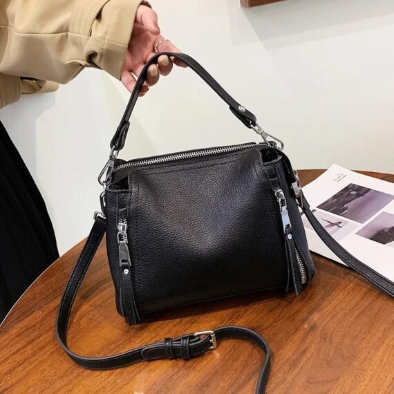 Luxury Elegance: Genuine Leather Womens Handbag