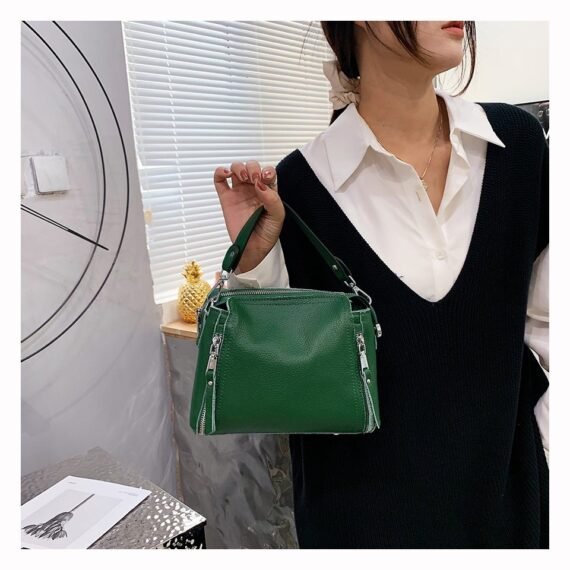 Luxury Elegance: Genuine Leather Womens Handbag