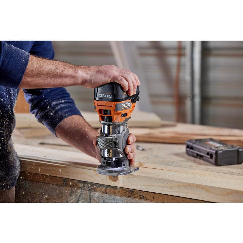 RIDGID 18V Brushless Cordless 2-Tool Combo Kit with Jig Saw, Router, (2) 4.0 Ah Batteries, and Charger AC93044SBN-R920444SB