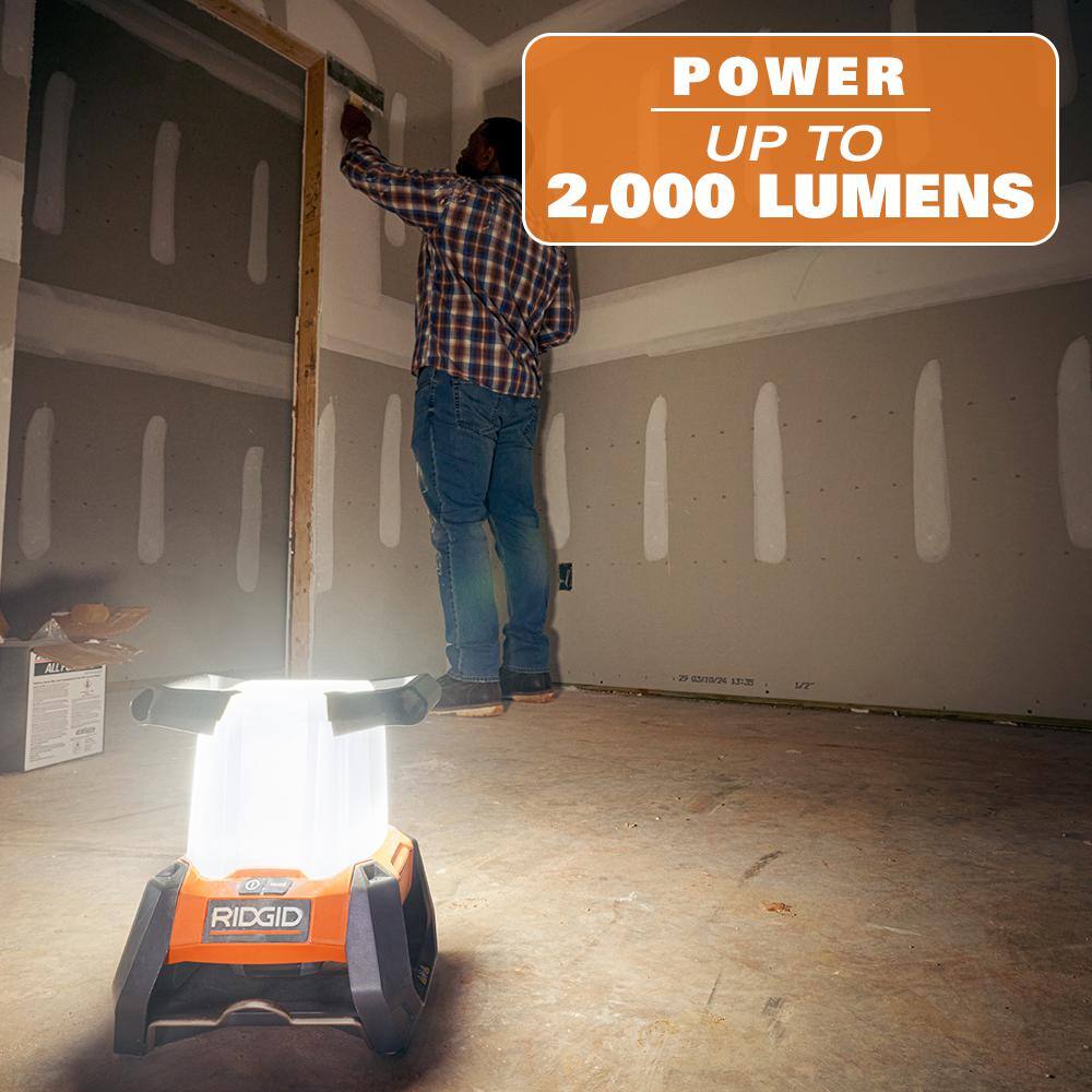 RIDGID 18V Cordless 360° Area Light Kit with (2) 4.0 Ah Batteries and Charger R86903B-AC93044SBN