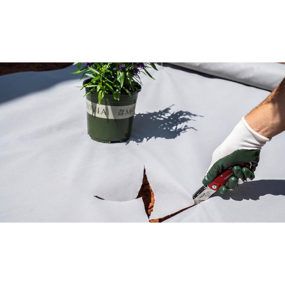 Vigoro 4 ft. x 200 ft. Heavy-Duty Grid Landscape Fabric VPNM420085