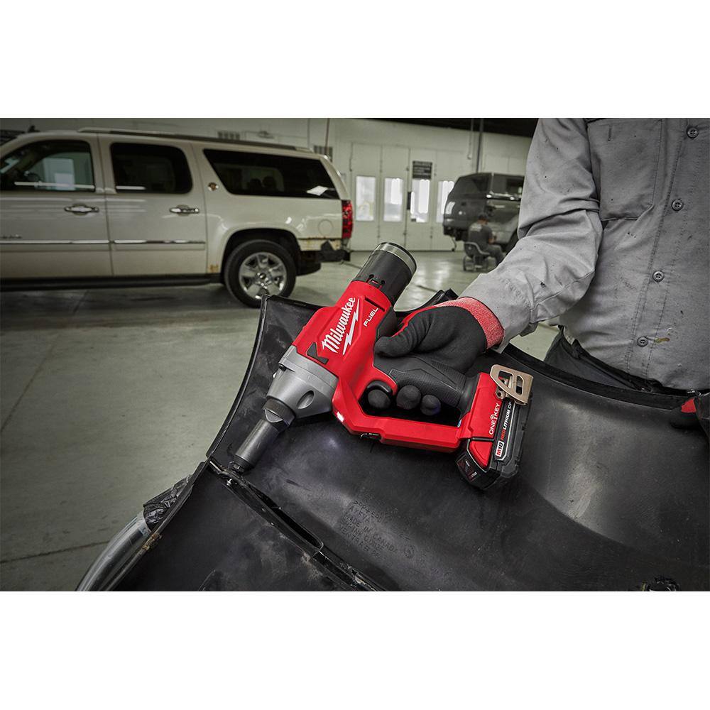 Milwaukee M18 FUEL ONE-KEY 18V Lith-Ion Cordless Rivet Tool w/ (1) 5.0 Ah Battery 2660-20-48-11-1850