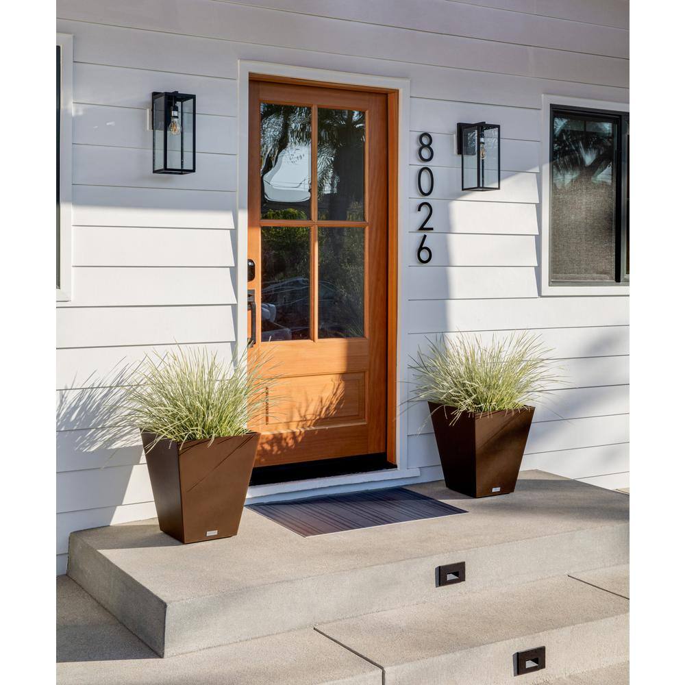 Veradek Nobleton Large Espresso Plastic Tapered Planter with Drainage Holes (19 in. L x 19 in. W x 22 in. H) NBV22E