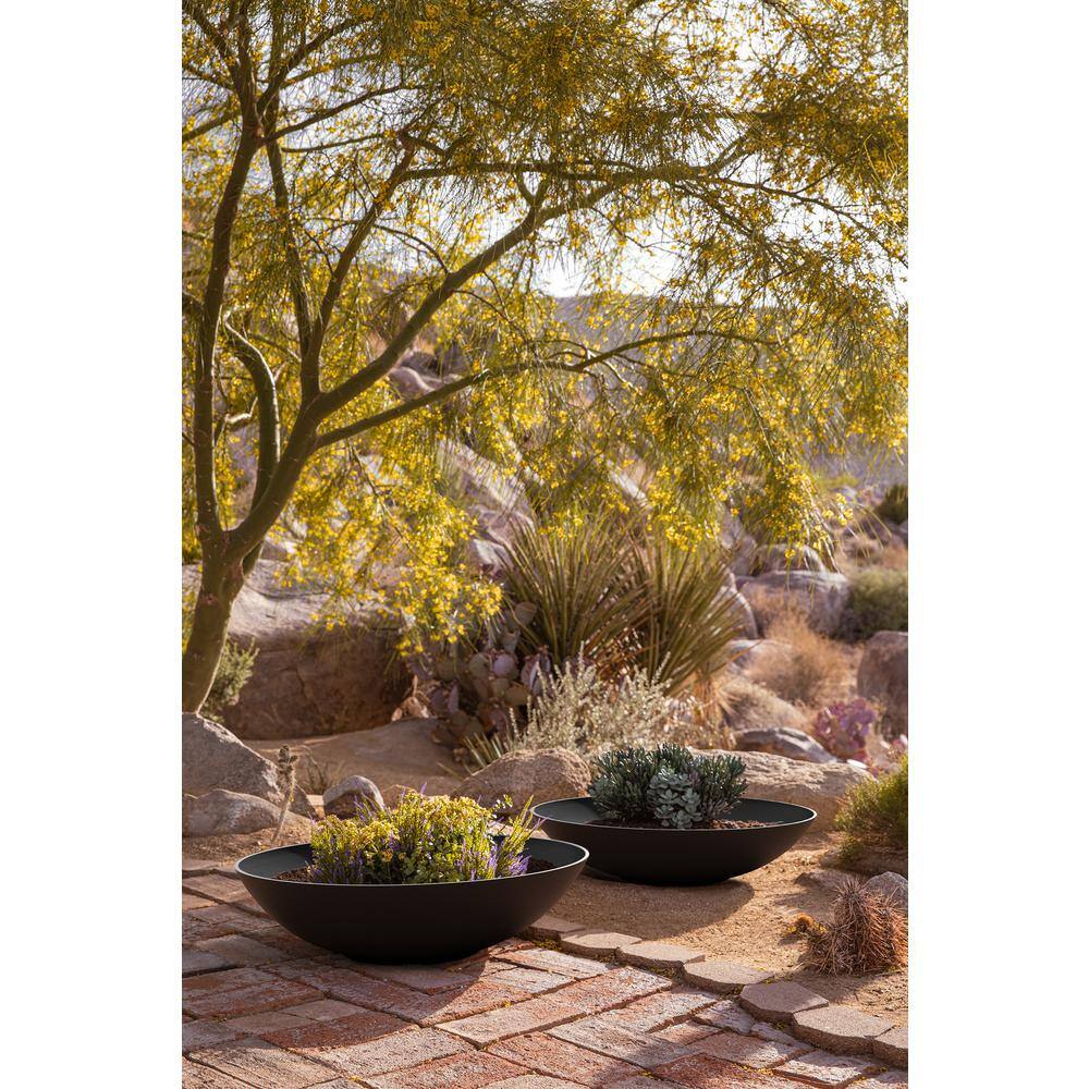 Veradek Lane Extra Large Black Plastic Round Bowl Planter with Drainage Holes (32 in. L x 32 in. W x 8 in. H) LBV32B