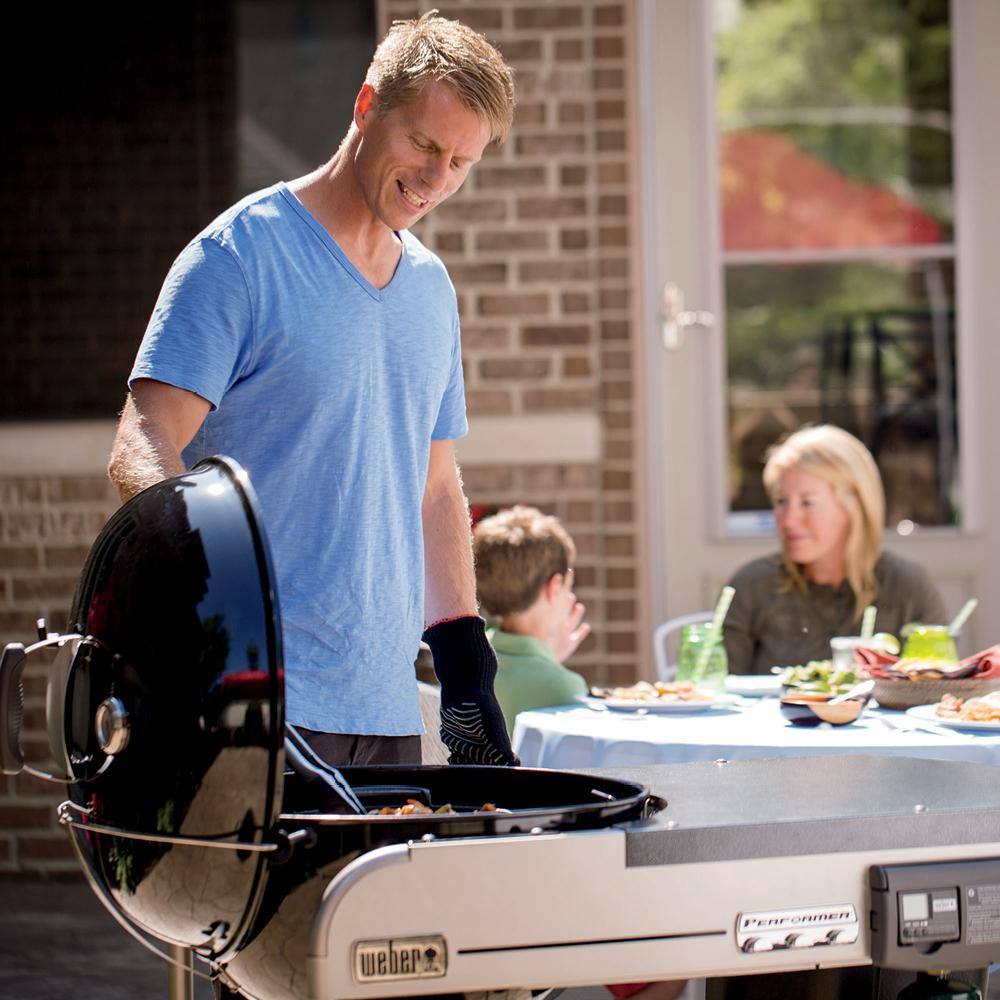Weber Performer Deluxe 22 in. Charcoal Grill in Black with Touch-N-Go Gas Ignition 15501001