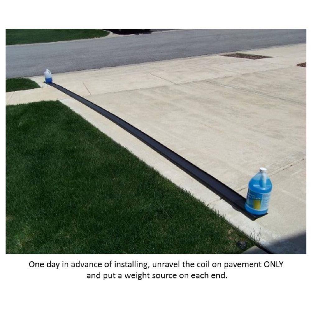 VALLEY VIEW Royal Diamond 60 ft. L x 5 in. H x 1 in. W Professional Black Plastic Lawn Edging RD-60NP