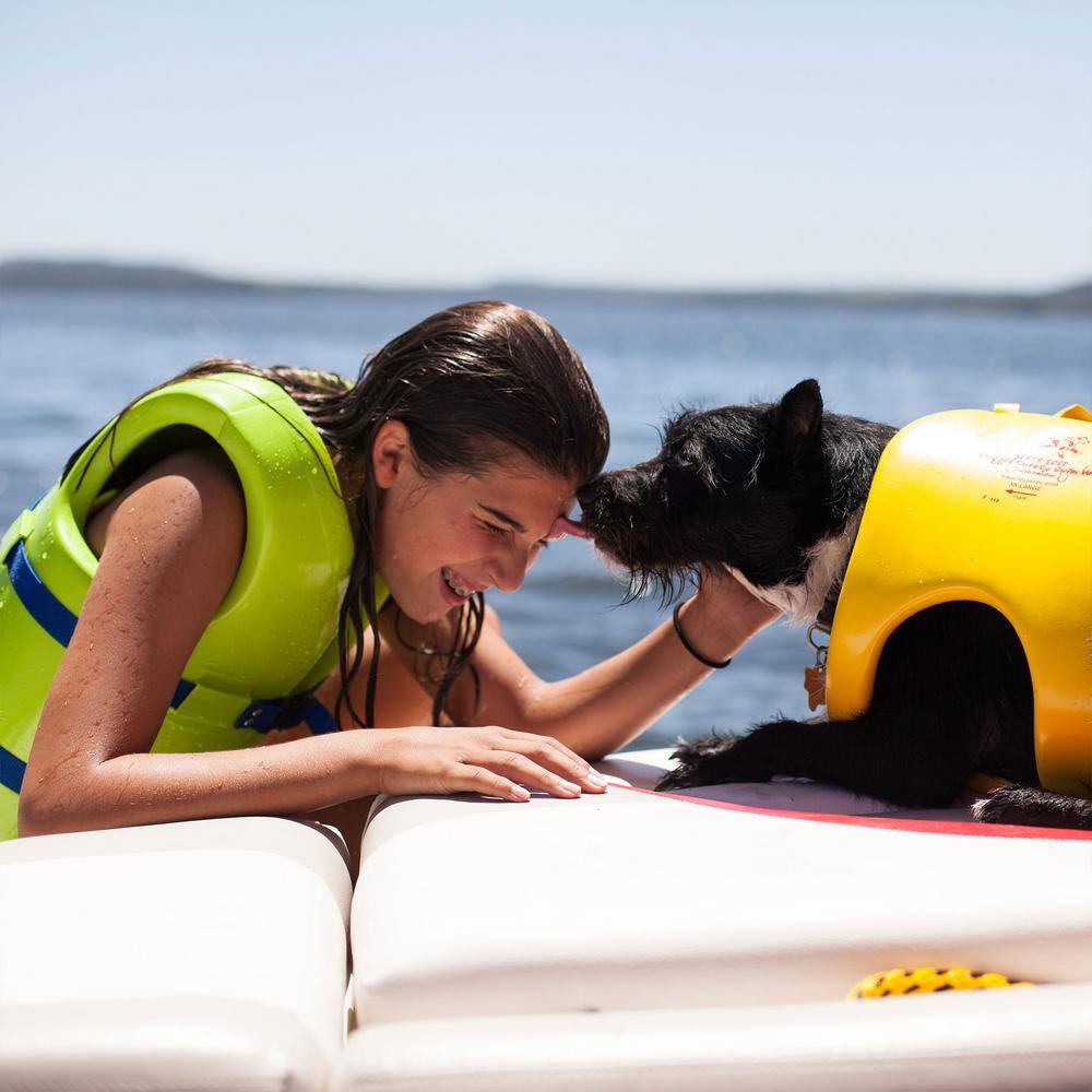 TRC Recreation Medium Fierce Green Super Soft USCG Approved Child Vinyl Vest 1021542