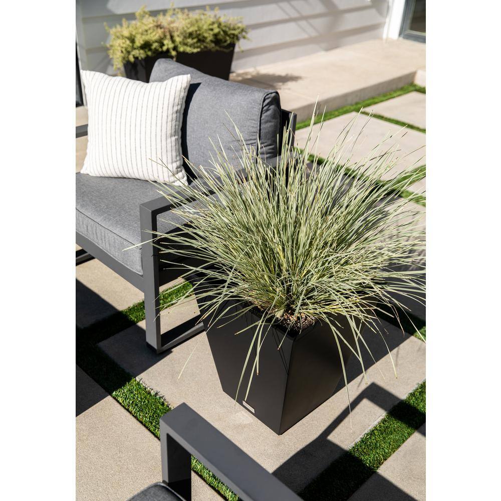 Veradek Nobleton Large Black Plastic Tapered Planter with Drainage Holes (16 in. L x 16 in. W x 18 in. H) NBV18B