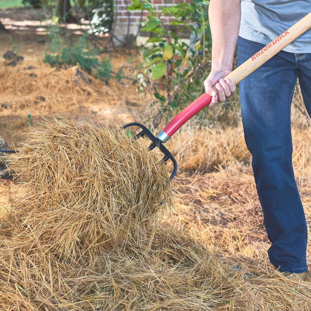 Razor-Back 5-Oval Tine Barley Fork 73141