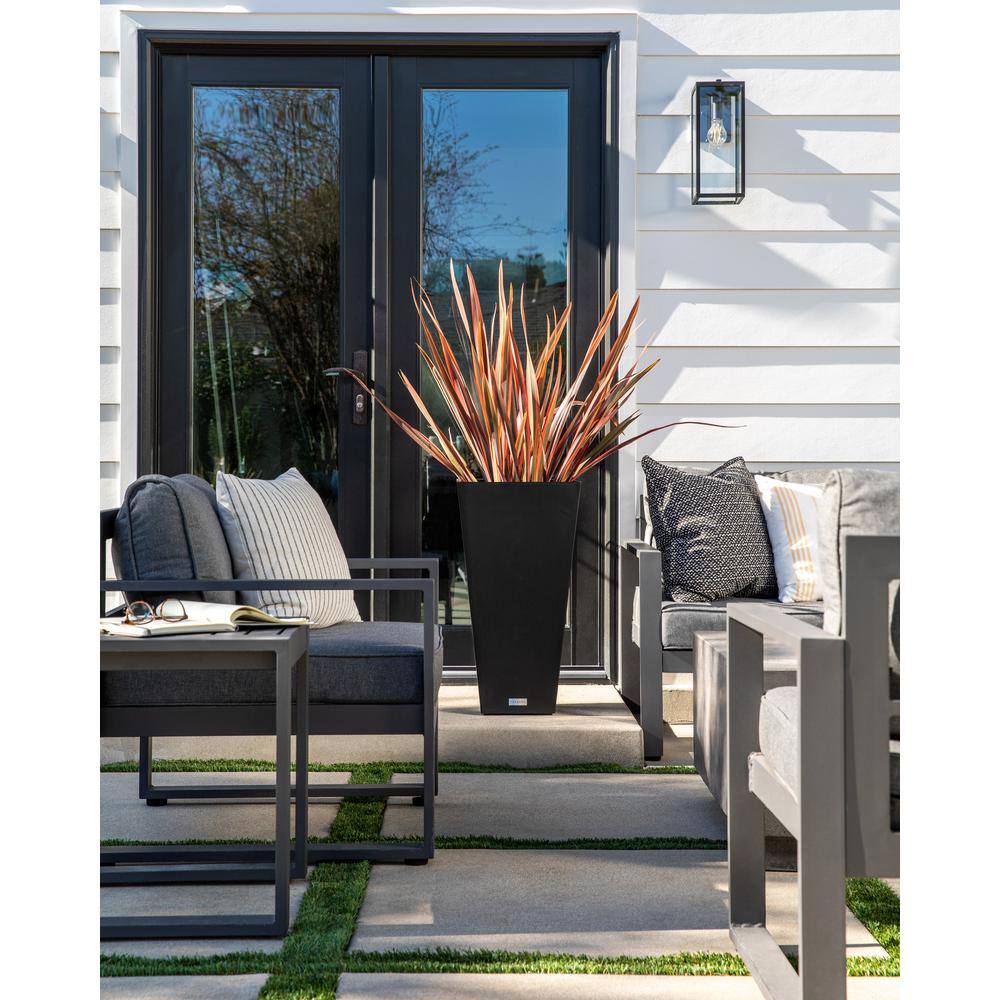 Veradek Midland Medium Black Plastic Tapered Planter with Drainage Holes (15.25 in. L x 15.25 in. W x 30 in. H) (2-Pack) MV32B-2PK