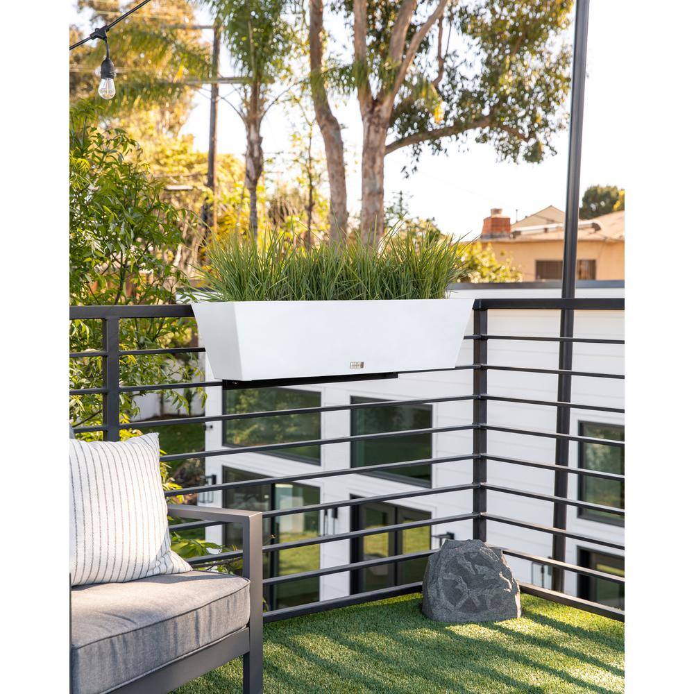 Veradek Pure Medium White Plastic Rectangular Railing Planter Box with Drainage Holes (36 in. L x 10 in. W x 11 in. H) (2-Pack) WBRLV36W-2PK