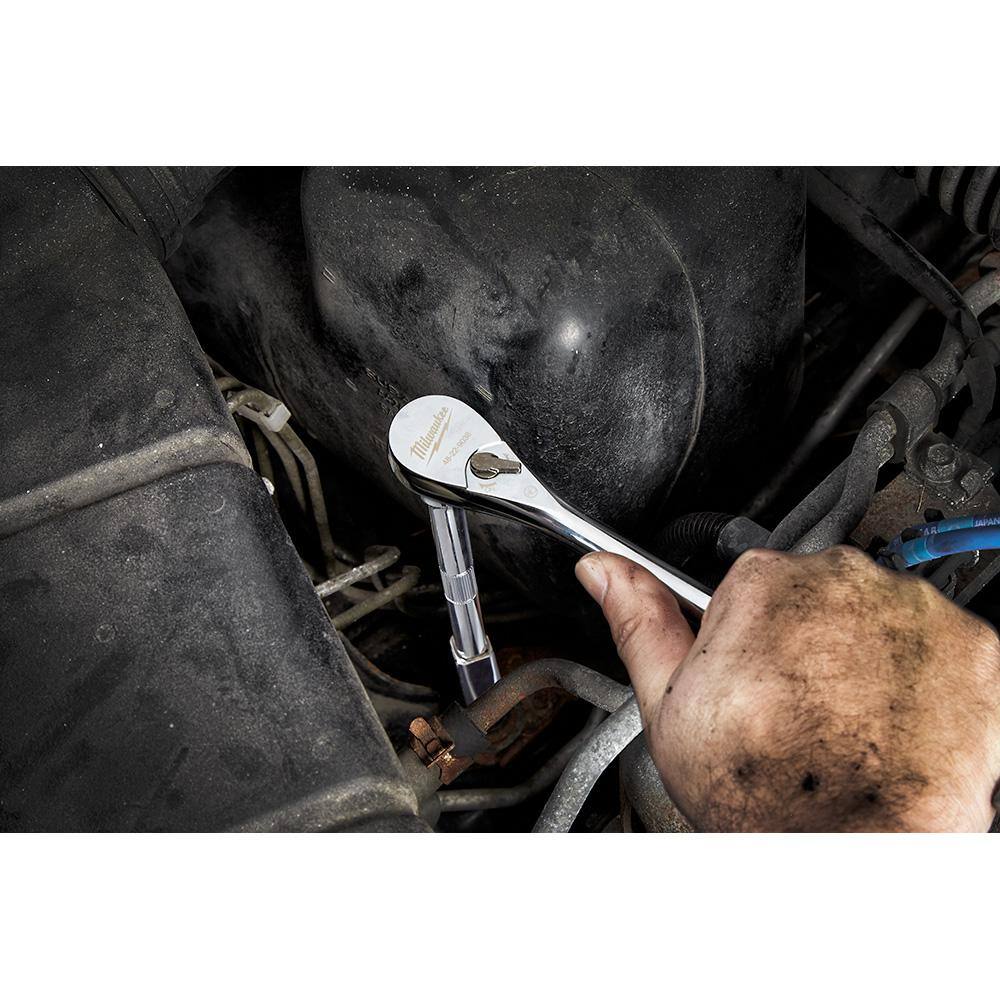 Milwaukee 3/8 in. and 1/4 in. Drive SAE/Metric Ratchet and Socket Mechanics Tool Set (106-Piece) 48-22-9008-48-22-9004