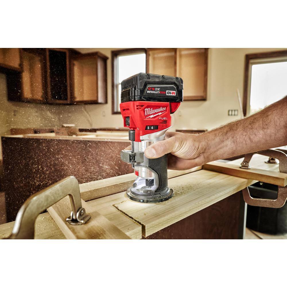 Milwaukee M18 FUEL 18V Lithium-Ion Brushless Cordless Compact Router with M18 5.0 Ah Battery 2723-20-48-11-1850