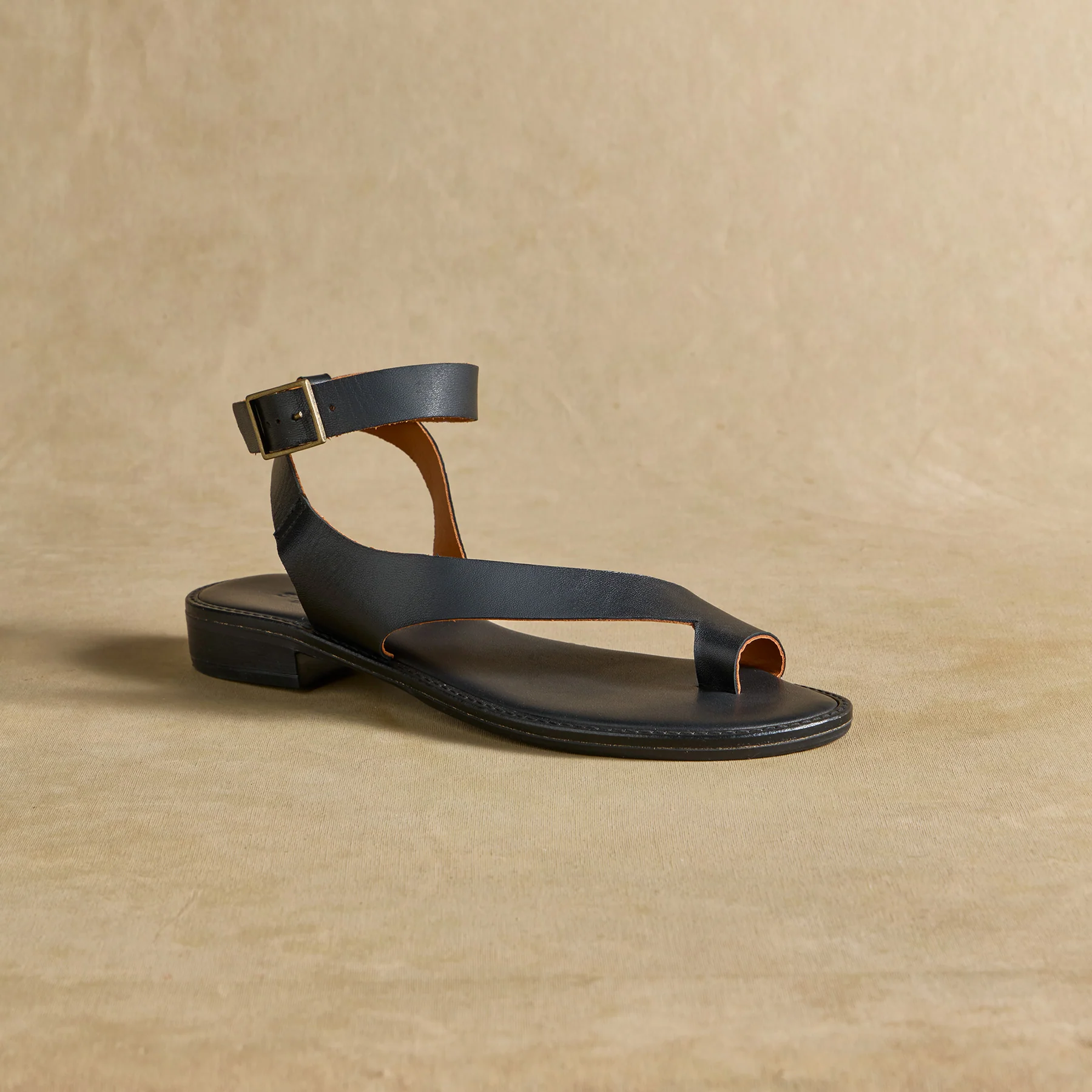 Jasiri Sandals