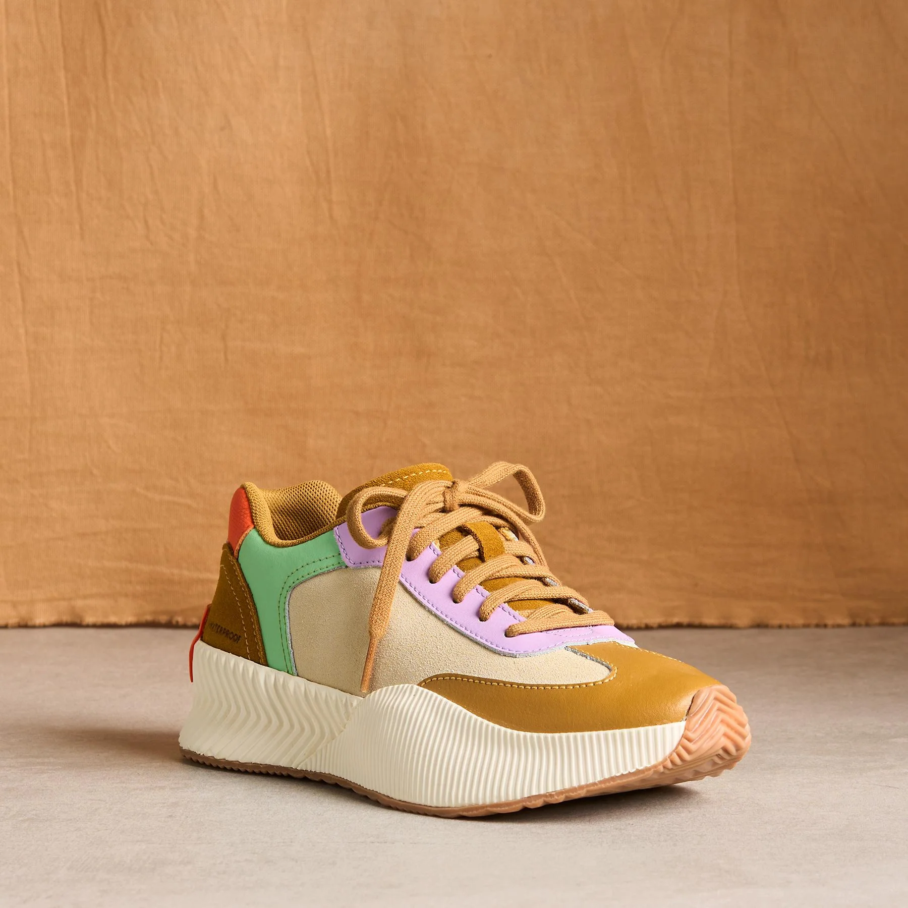 Ona Boulevard Sneaker