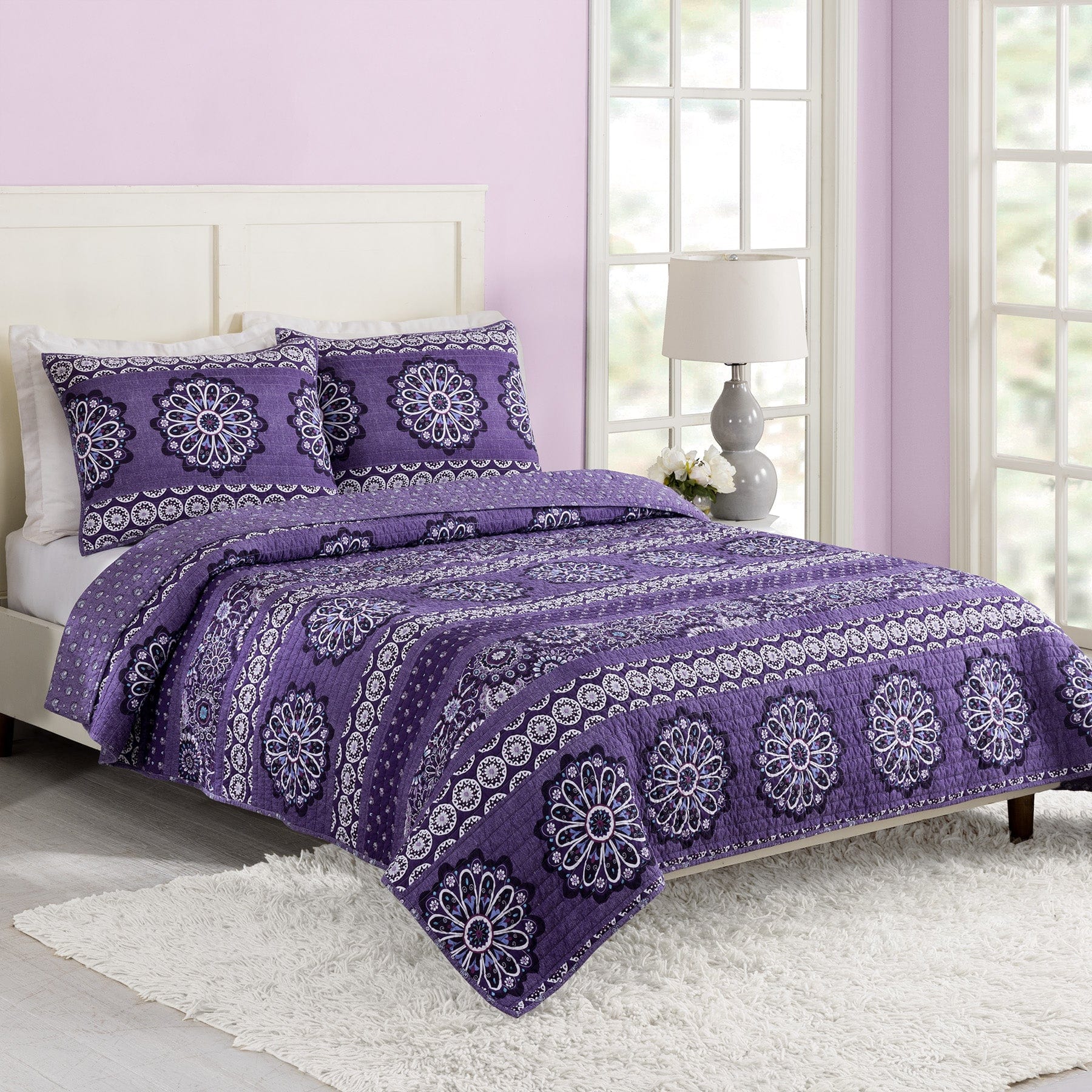 Tranquil Medallion Purple Quilt Set