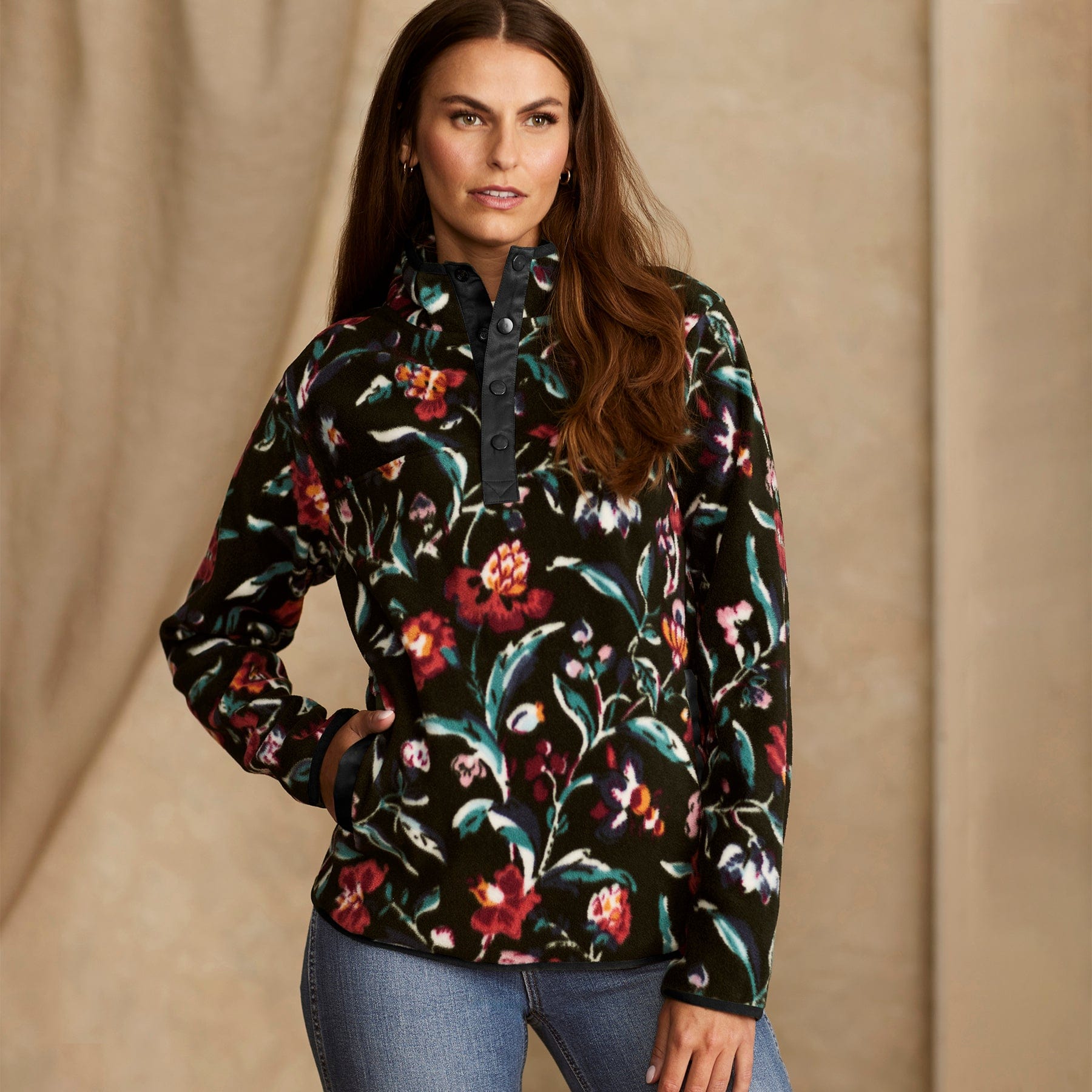 Sporty Fleece Pullover