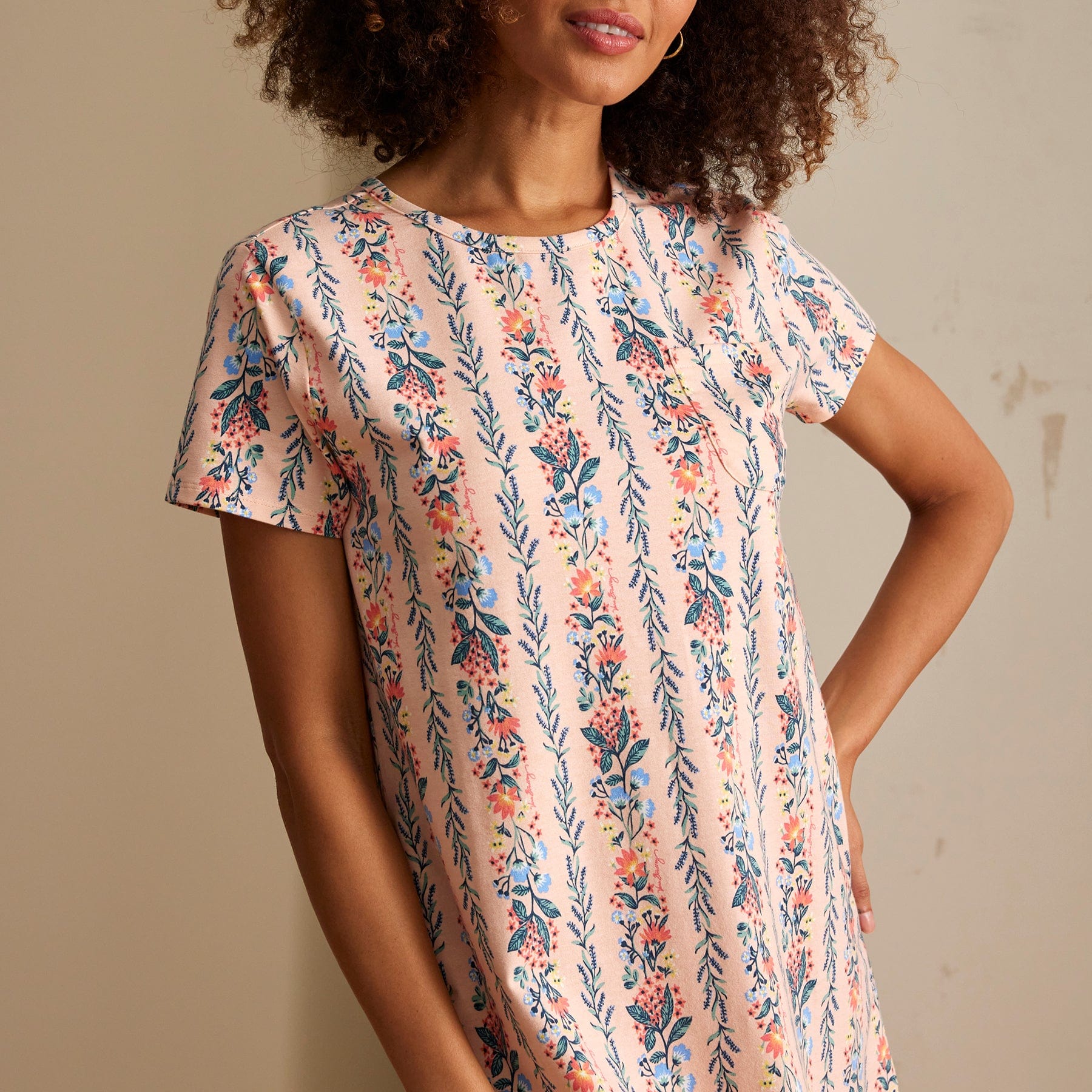 Short-Sleeved Night Dress