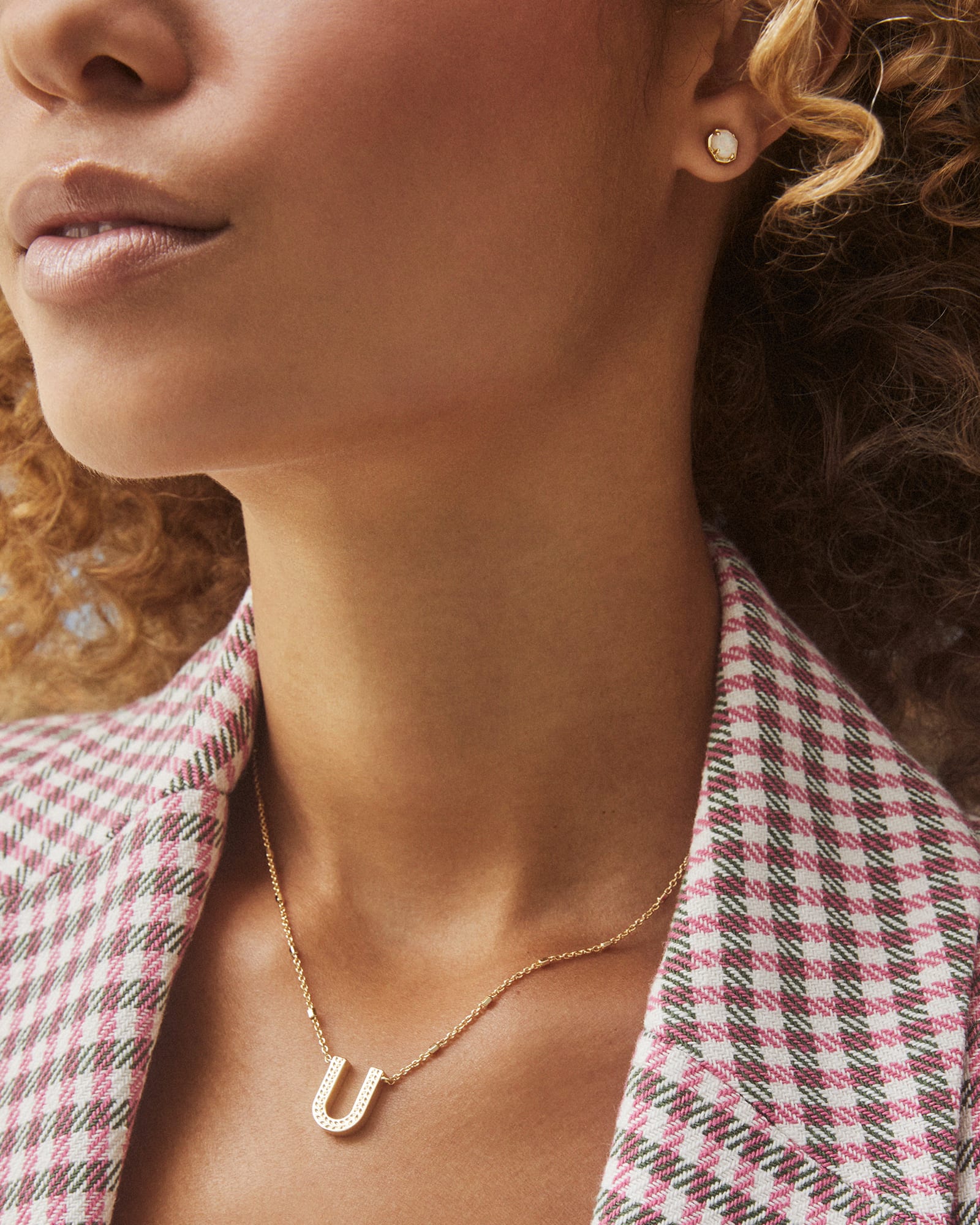 Letter A-Z Pendant Necklace in Gold