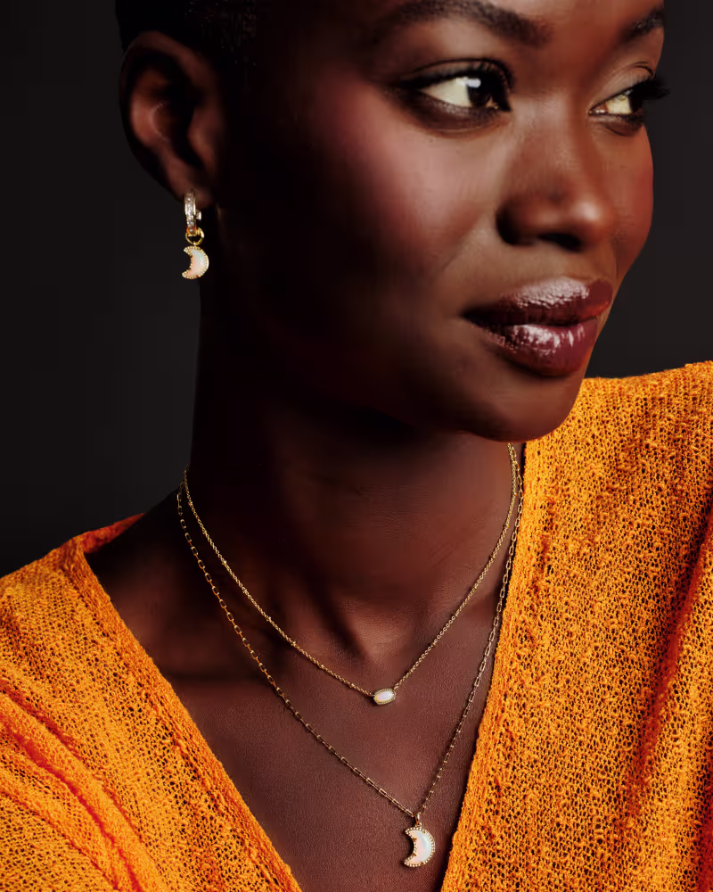 Moon Gold Short Pendant Necklace