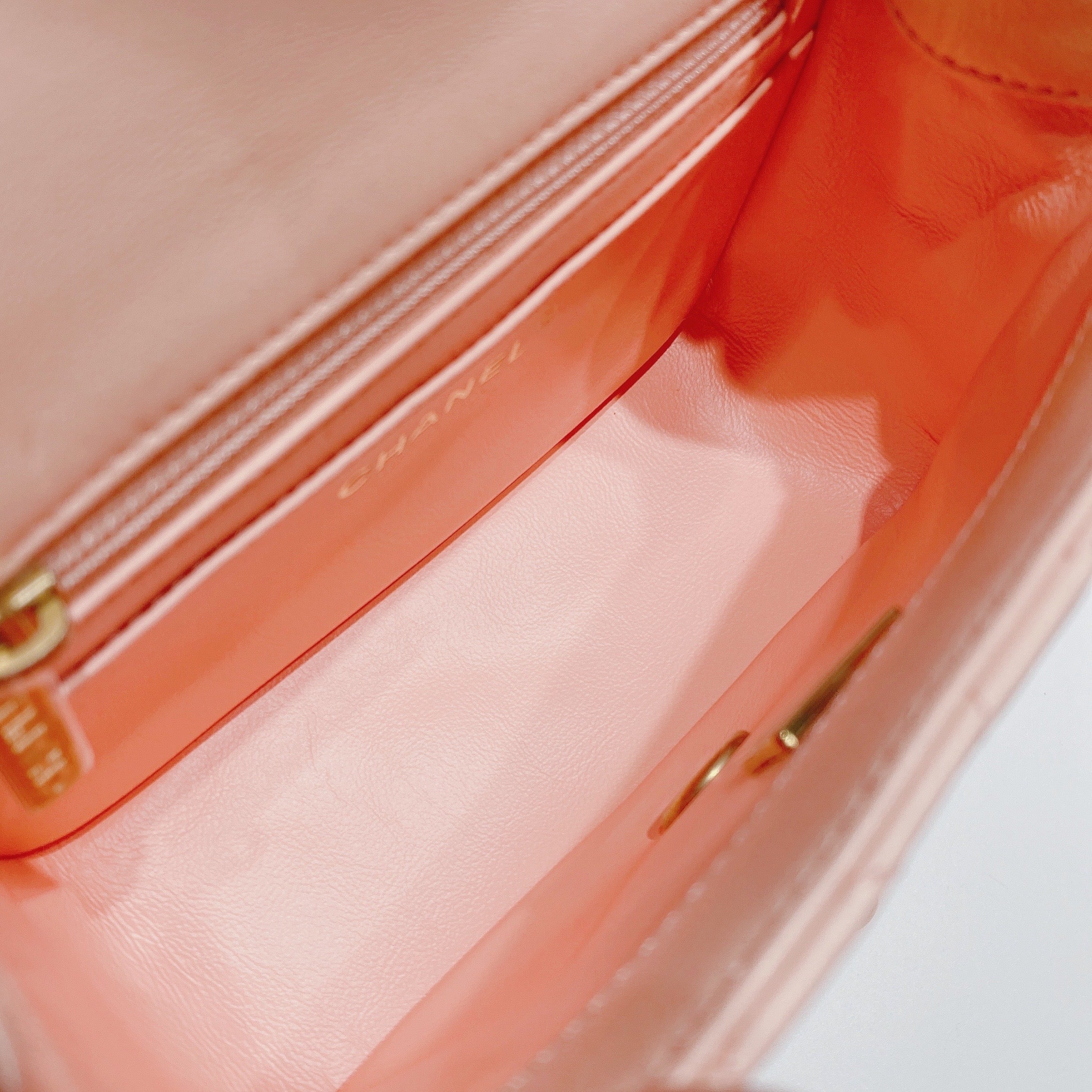 Lambskin Quilted CC Pearl Crush Mini Flap Pink