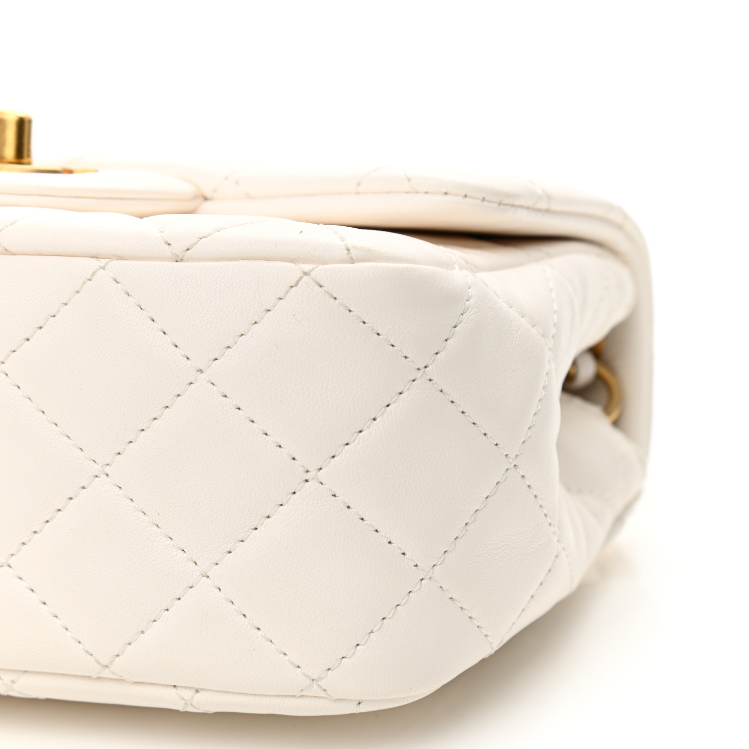 Lambskin Quilted CC Pearl Crush Mini Flap White