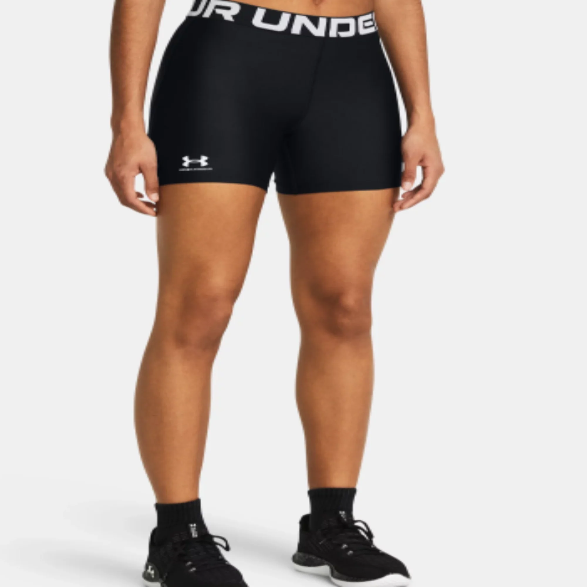 Women's   HeatGear® Middy Shorts (Black)