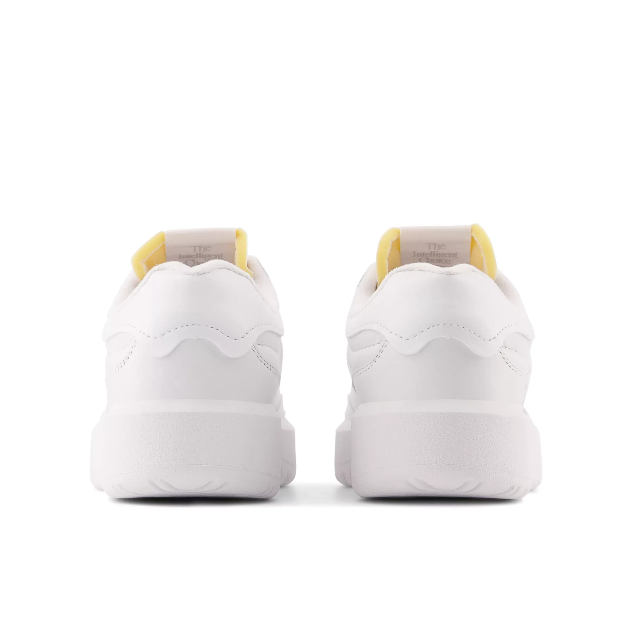 CT302 - White