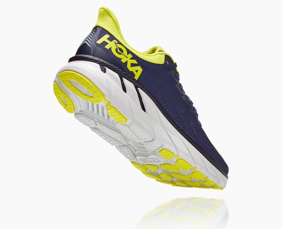 Men's Clifton 7