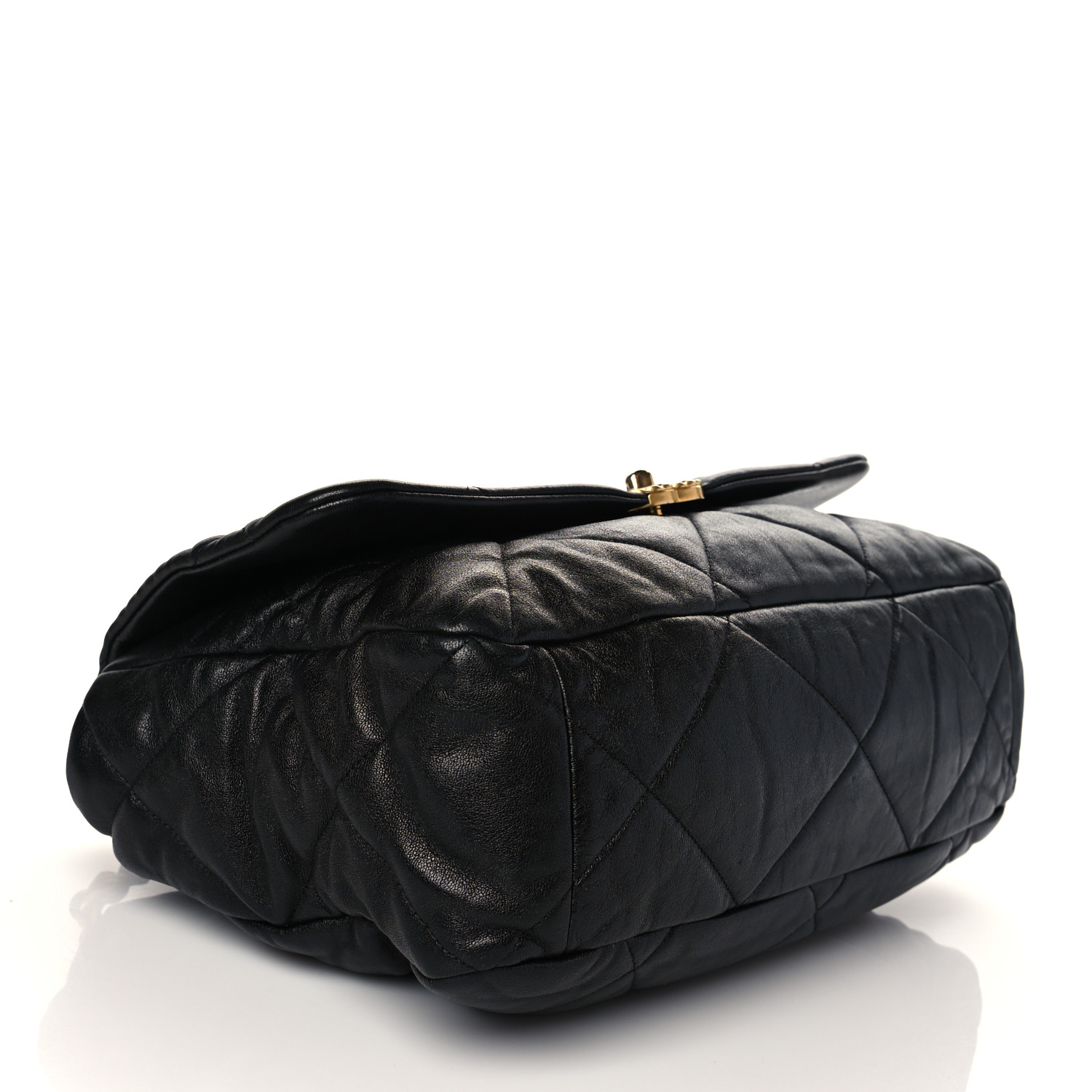 Lambskin Quilted Maxi Chanel 19 Flap Black
