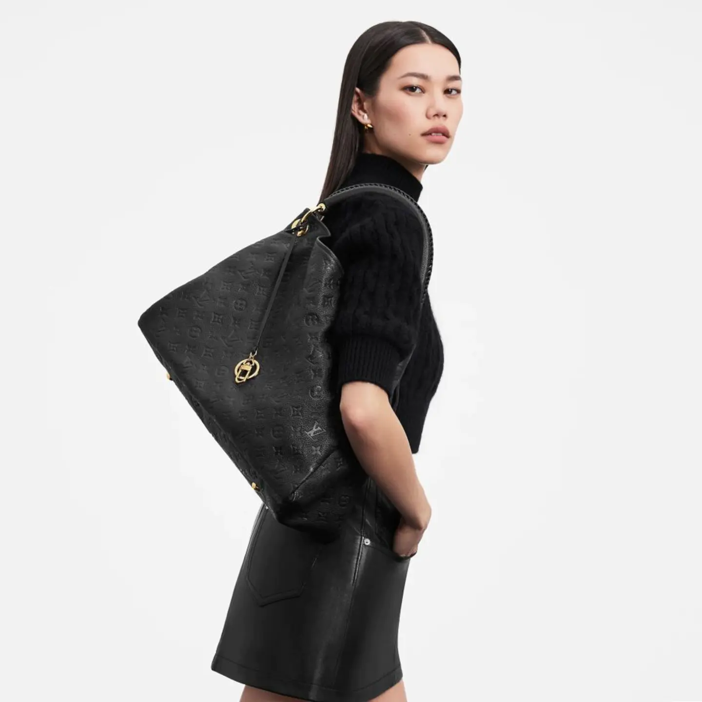 Artsy Black MM M41066 Poche felli