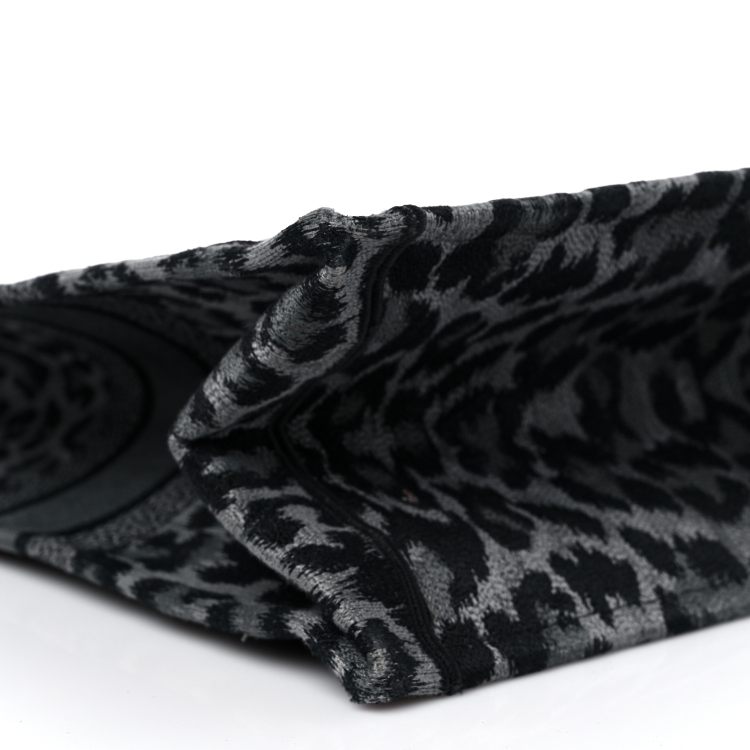 MEDIUM BOOK TOTE
