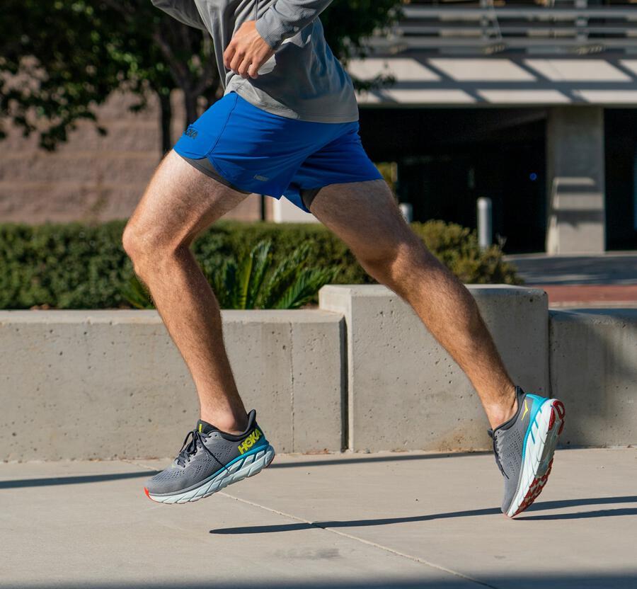 Men's Clifton 7