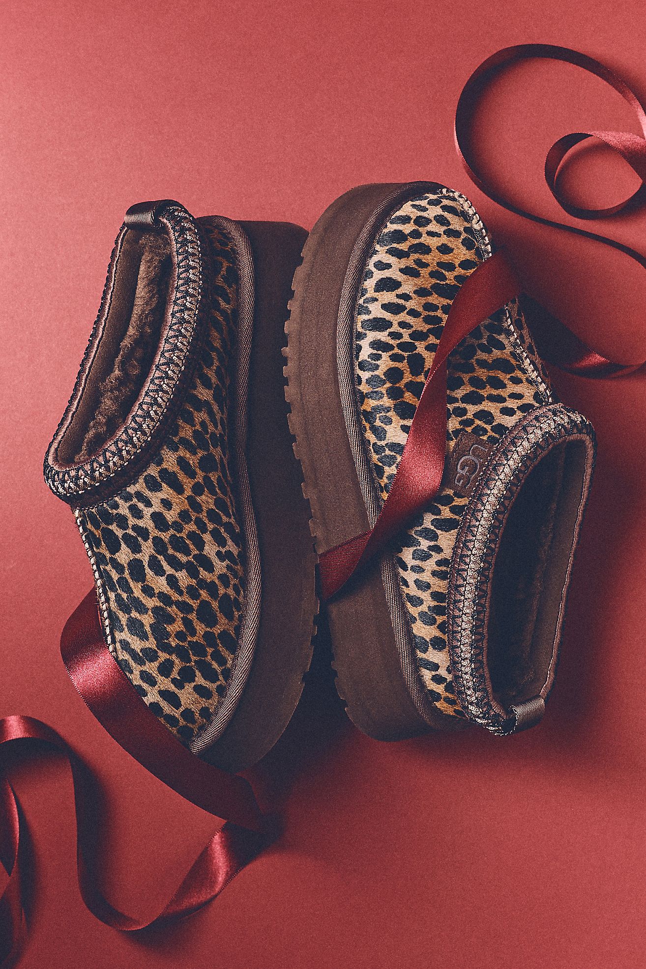 UGG® Tazz Caspian Platform Slippers