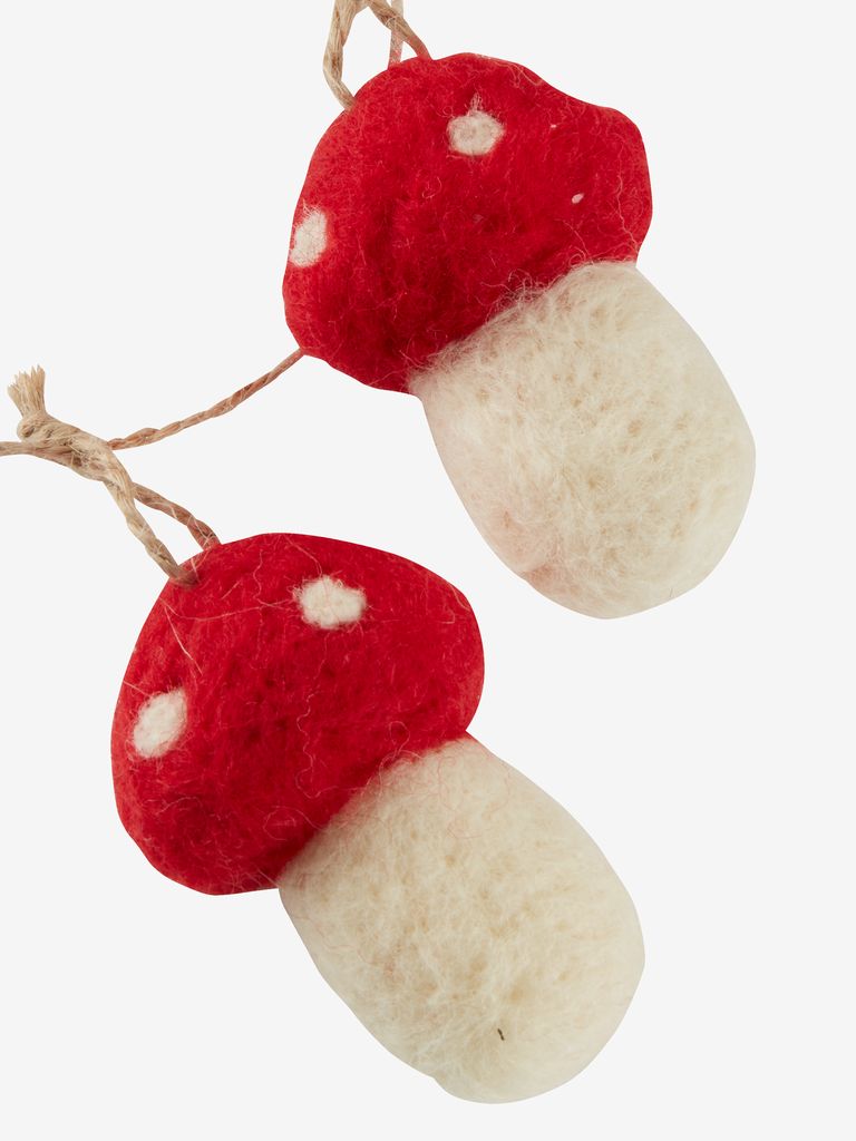 Garland LODUR L130cm with mushrooms