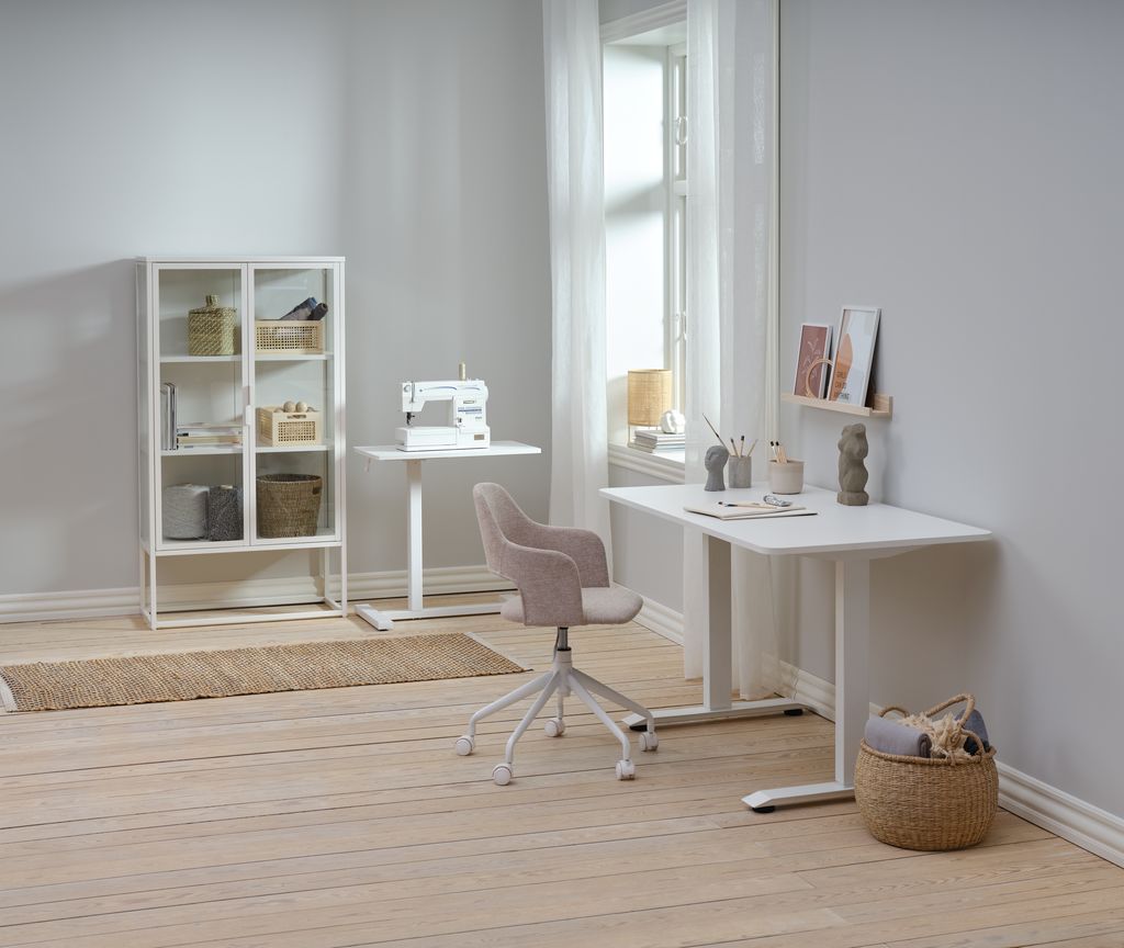 Display Cabinet VIRUM 2 doors white