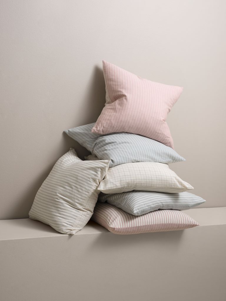Cushion cover GULDREGN 50x50 rose