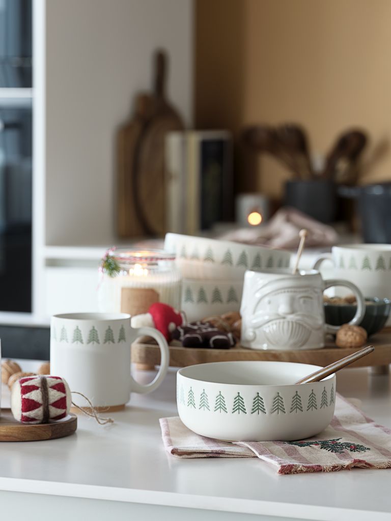 Mug FREKI D8xH10cm stoneware 38cl white and green