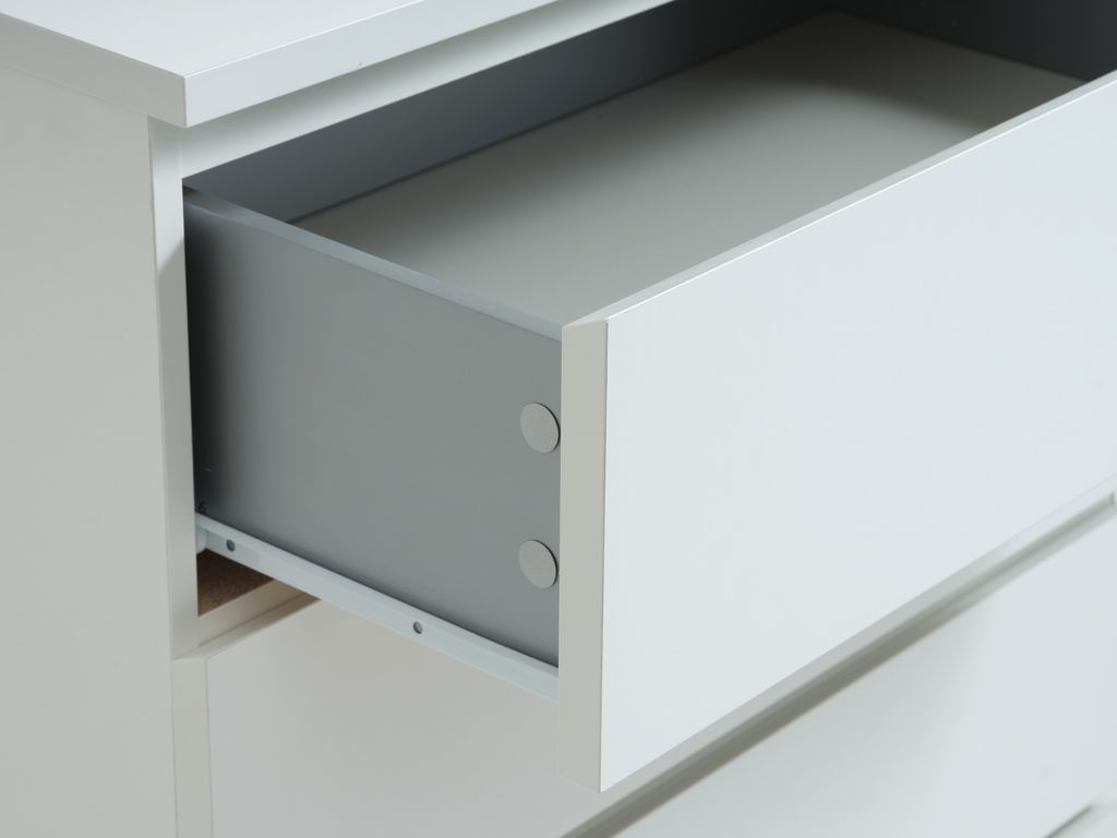 4 drawer chest LIMFJORDEN white