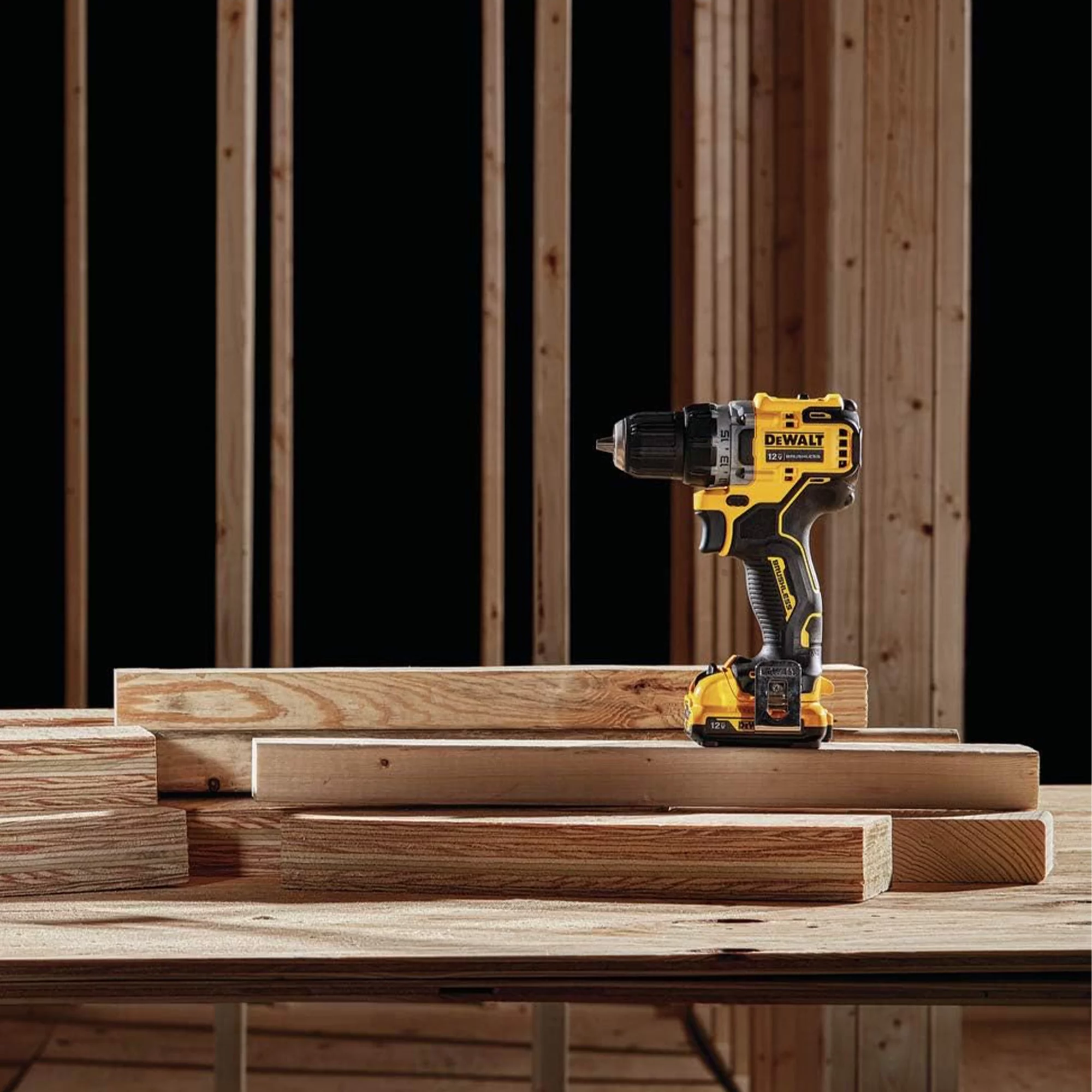 DeWalt XTREME 12V MAX Brushless Motor Drill & Impact Driver Combo Tool Kit