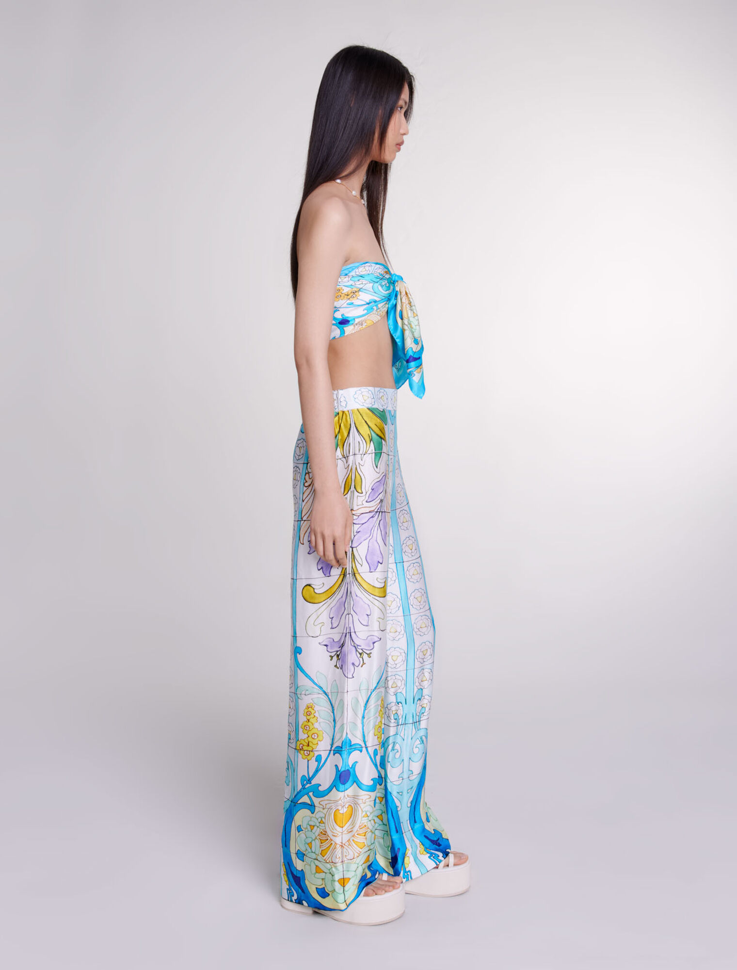 Patterned satin-effect trousers