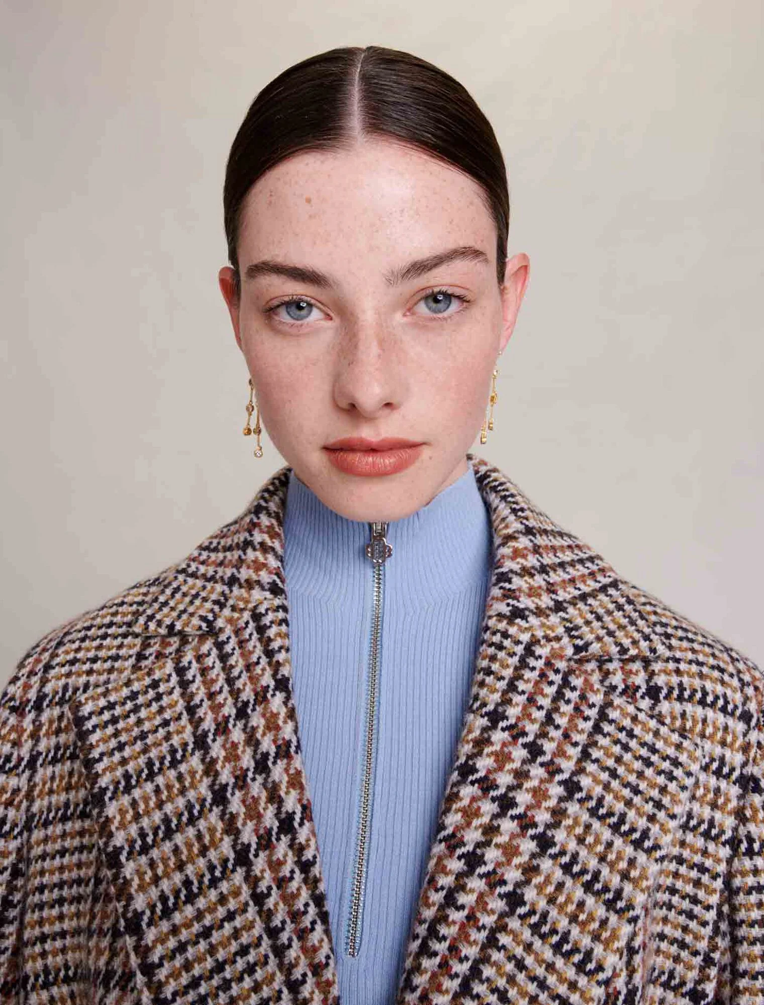 Short checked jacket