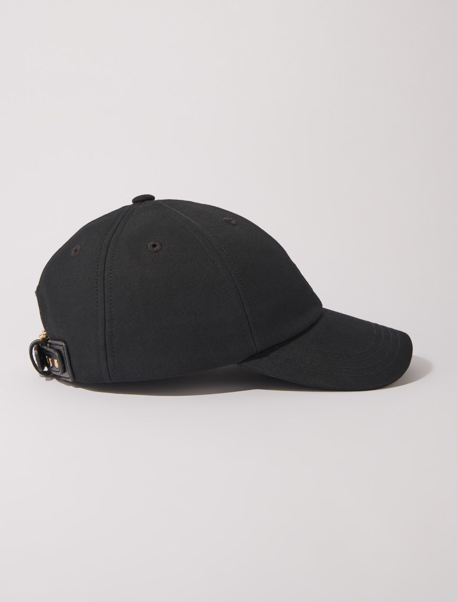 Cotton cap with gold-tone buckle