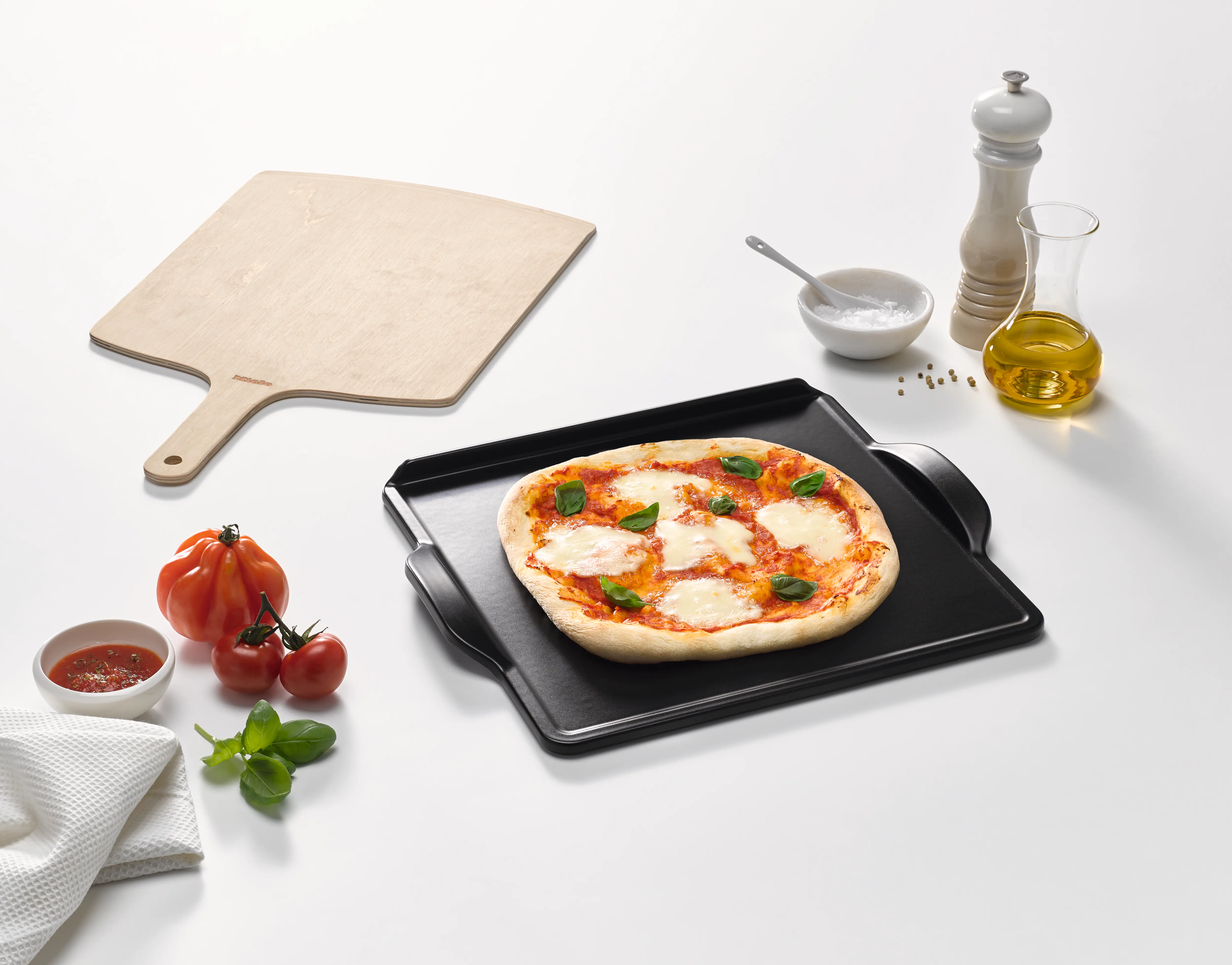 Miele Gourmet baking and pizza stone