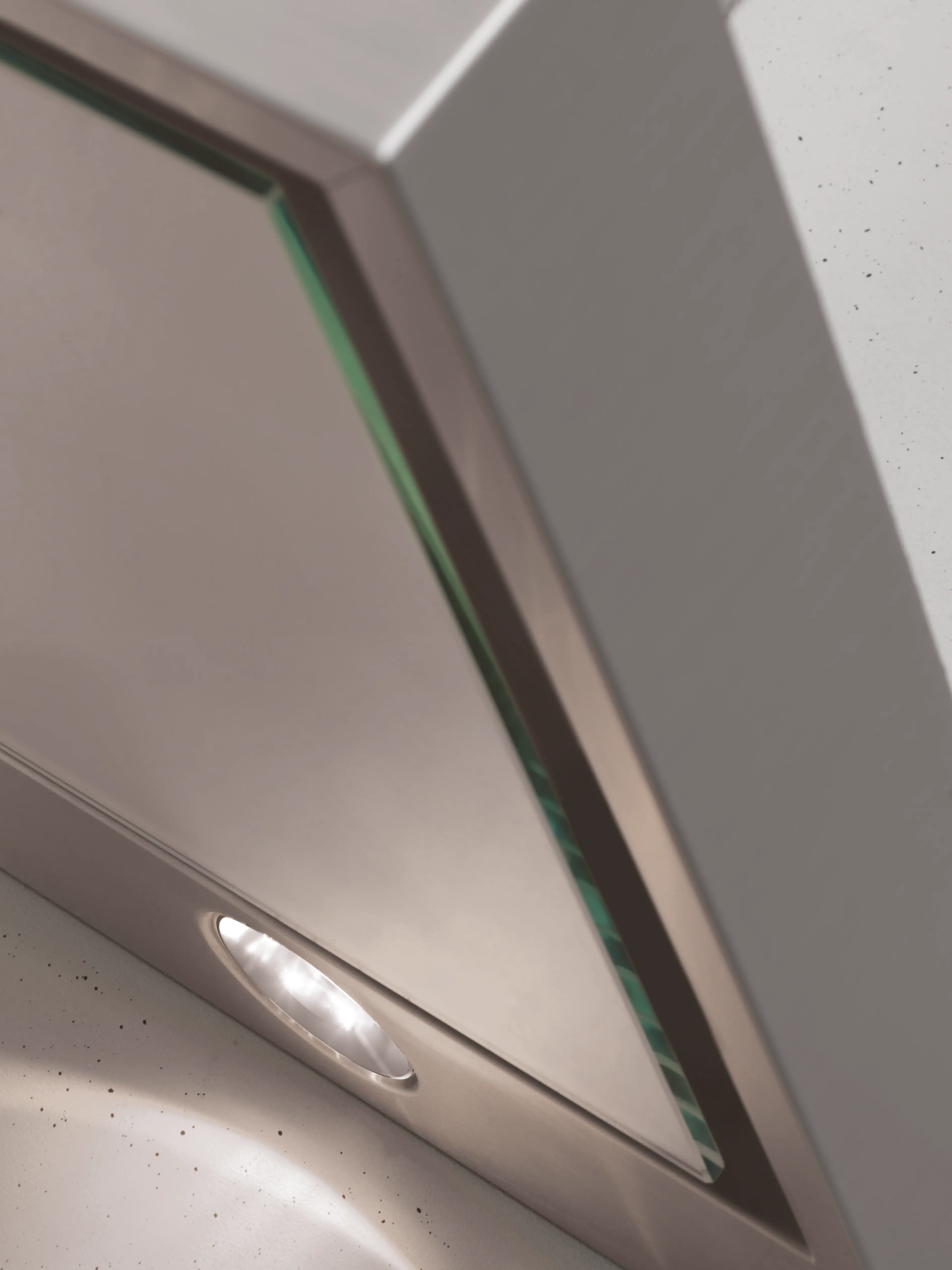 DA 6596 W Puristic Canto