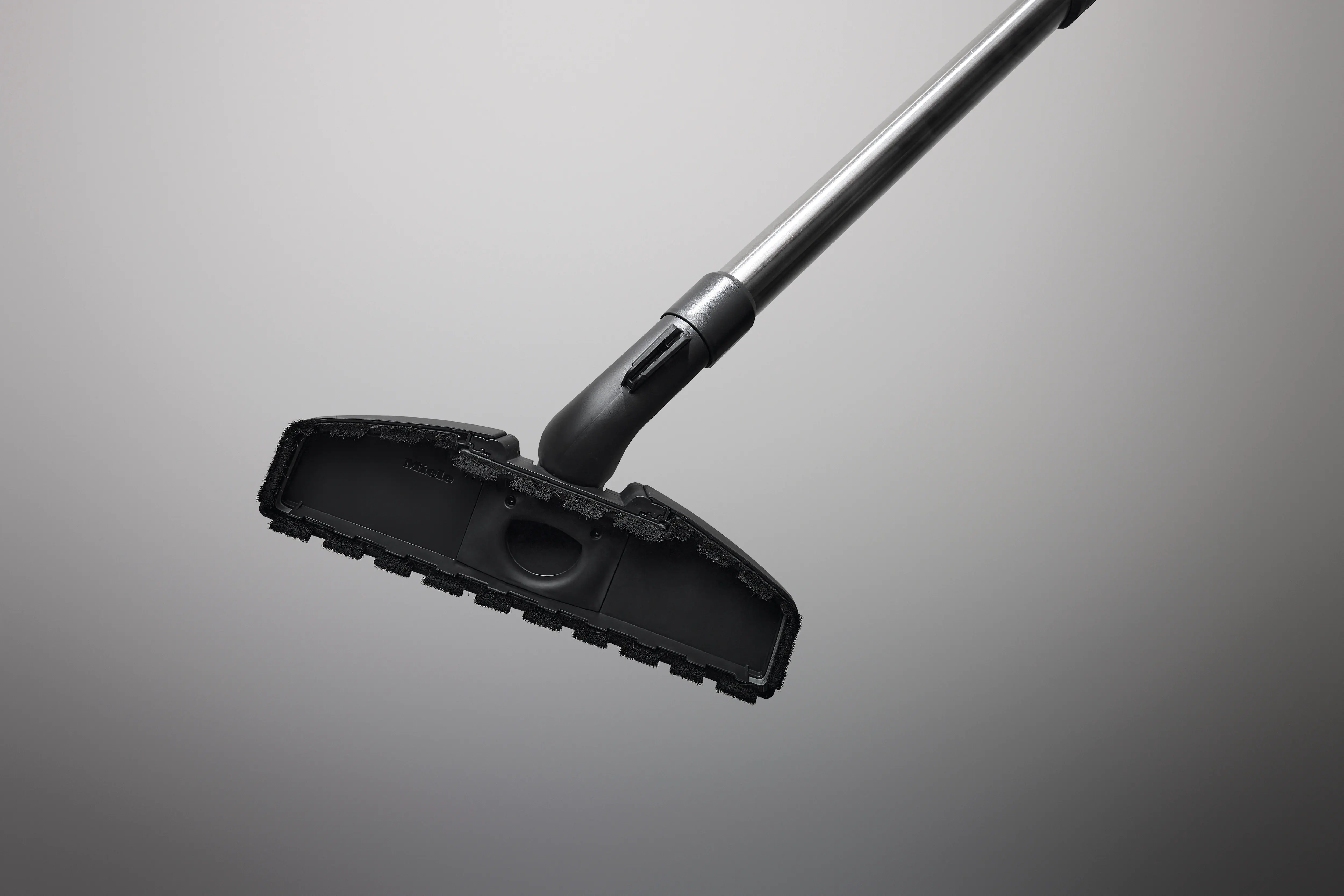 SwivelNeck parquet floorhead