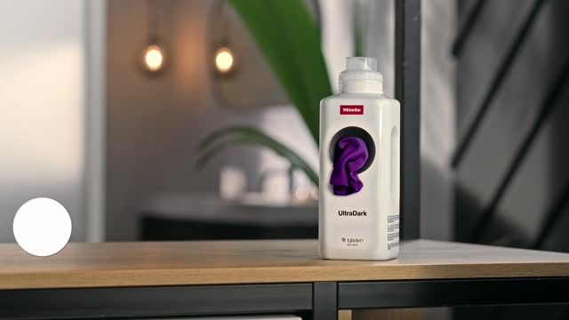 UltraDark 50.72 fl. oz. (1.5 l)