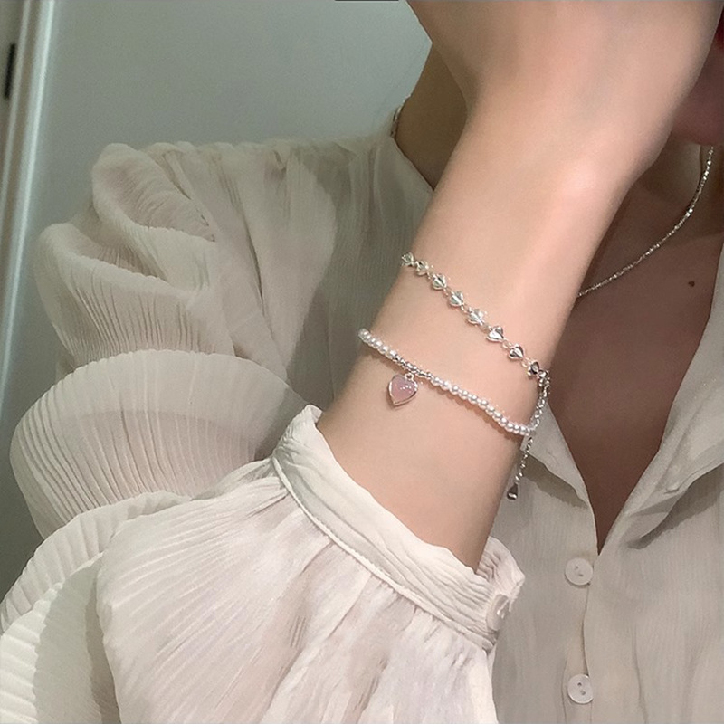 Light luxury niche design pink love bracelet for women